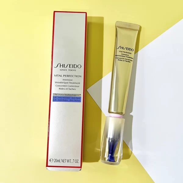 SHISEIDO Vital perfection летние 4 наборы(100мл+100мл+20мл+50мл)(Копировать) (2)