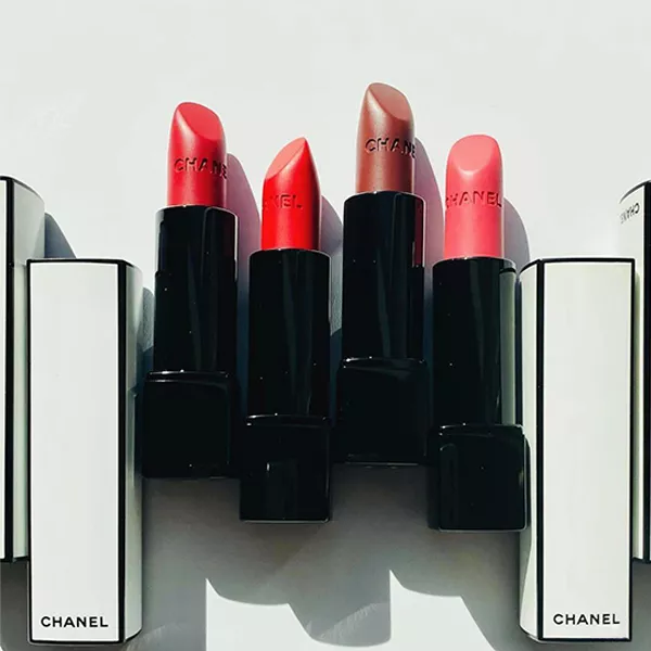 Chanel Rouge Allure Velvet сияющая бархатная помада Le Rouge 3.5 г 2