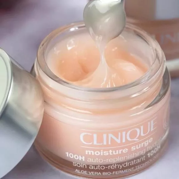 Clinique Интенсивно увлажняющий крем на 72 часа Moisture Surge 2