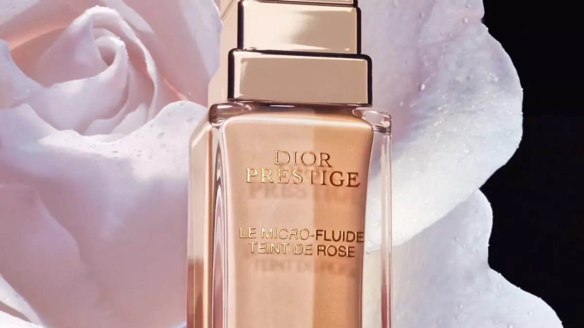 Dior Flower Secret Essence тональный крем 30 мл